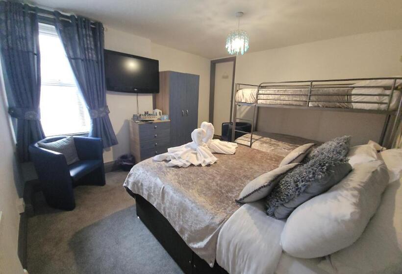 חדר משפחתי דלוקס, Kings Boutique