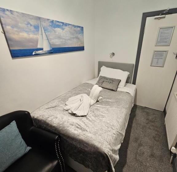 חדר סטנדרט יחיד, Kings Boutique