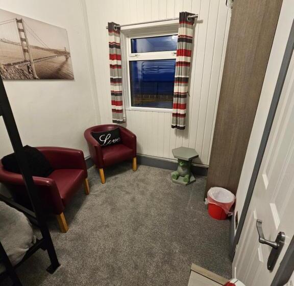 חדר משפחתי נוף לים, Kings Boutique