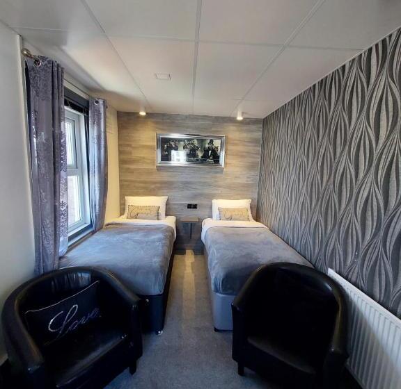 חדר דלוקס, Kings Boutique