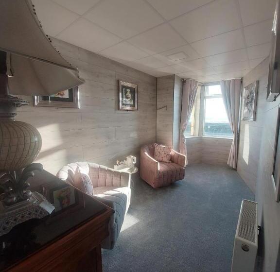 חדר דלוקס נוף לים, Kings Boutique