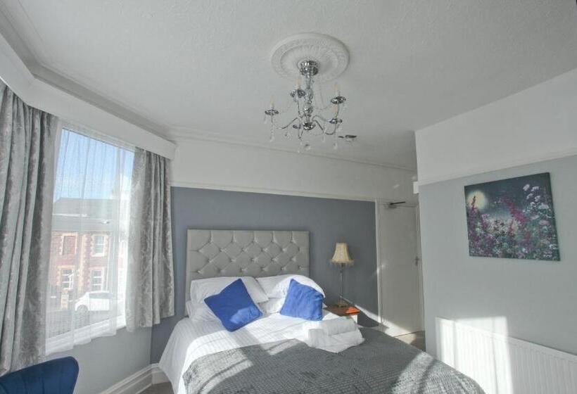 غرفة ديلوكس, The Clydesdale