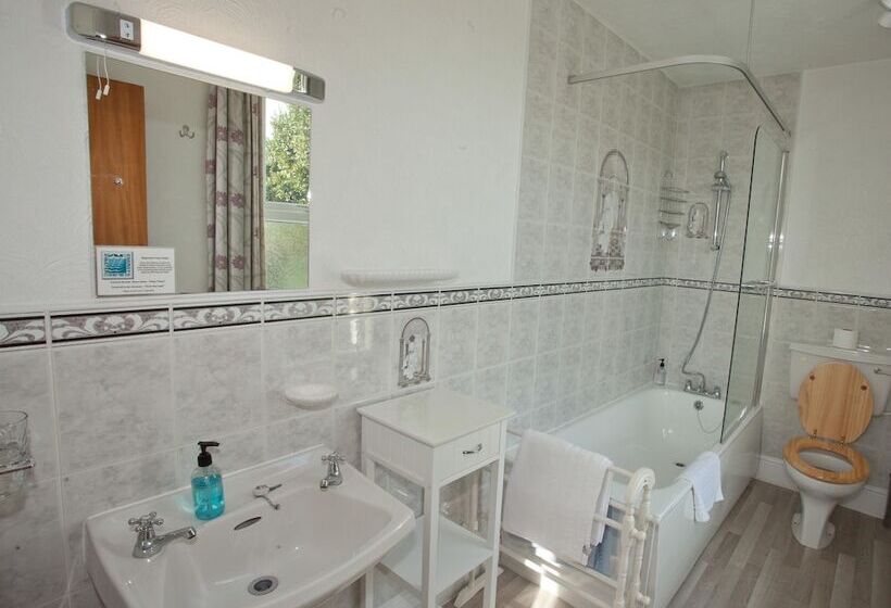 اتاق استاندارد, The Clydesdale