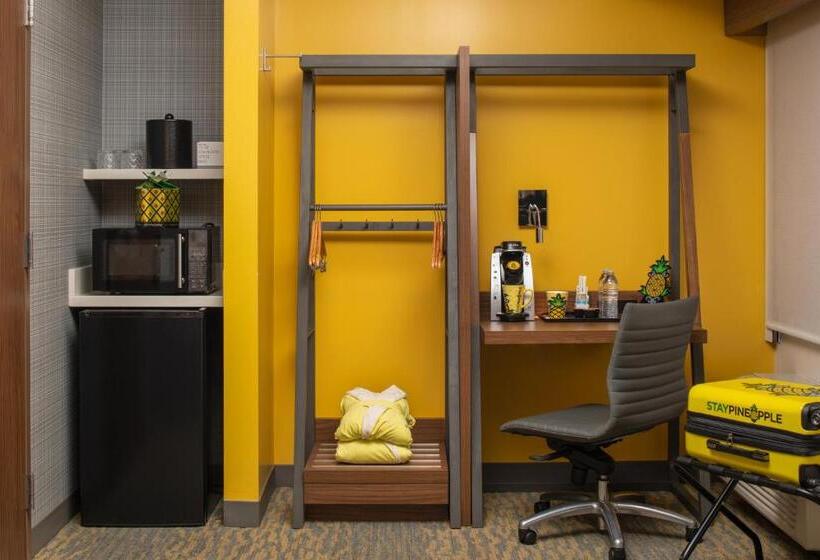 Люкс Кровать Кинг, Staypineapple, Hotel Z, Gaslamp San Diego