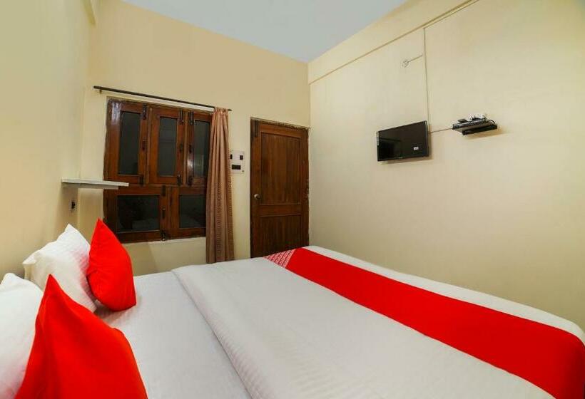 트리플 클래식 룸, Flagship Hotel Bhumika & Restaurant