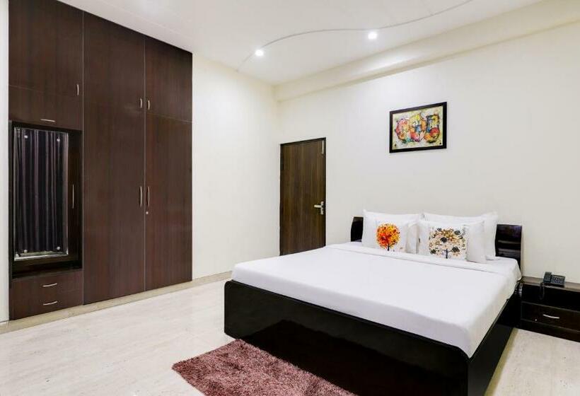 סטודיו סטנדרט עם מרפסת, S2l Suite Rooms And Studio Near Sohna Road