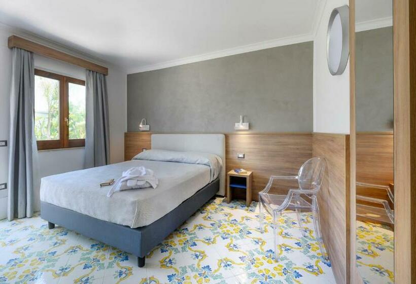 اتاق استاندارد, Mia Resort Paestum