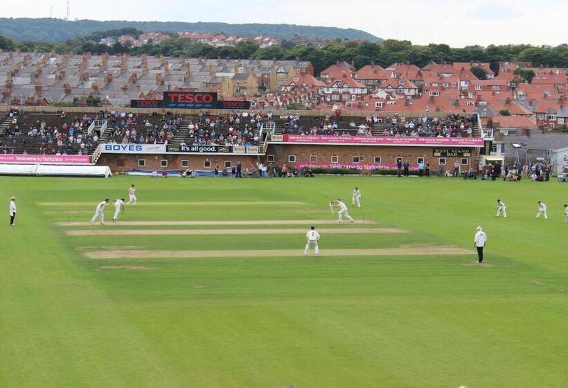 Номер Superior Кровать Кинг, Ainsley Court Guest House