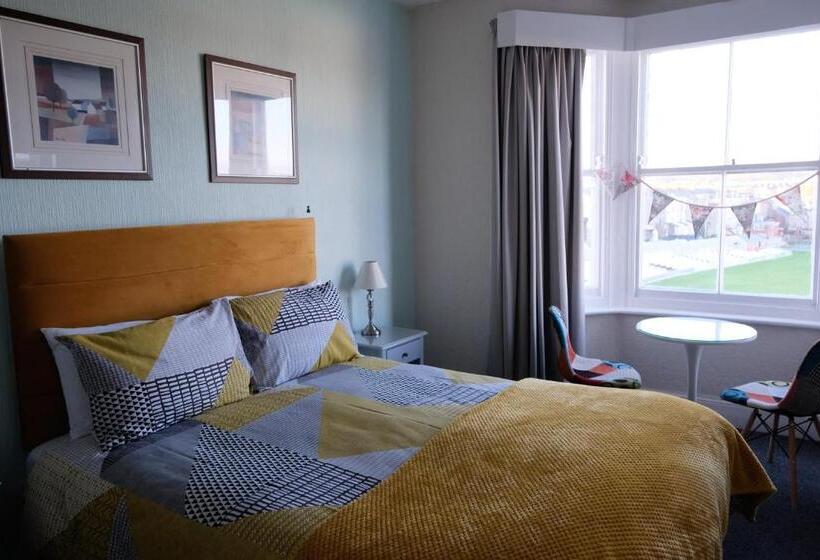 Номер Superior Кровать Кинг, Ainsley Court Guest House