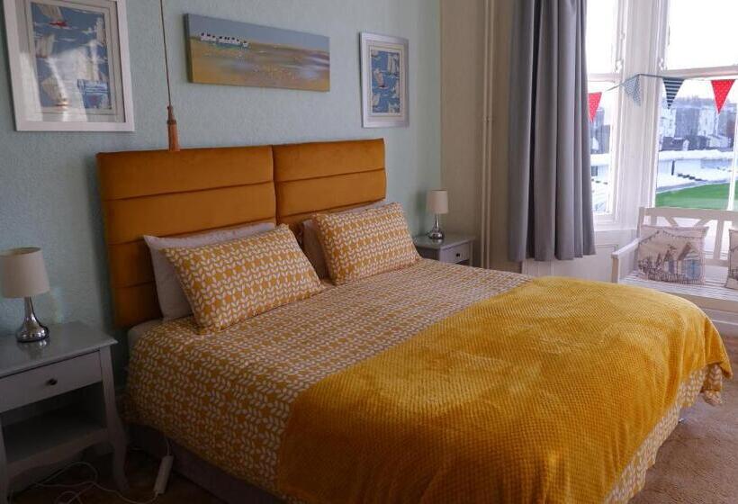 Номер Superior Кровать Кинг, Ainsley Court Guest House