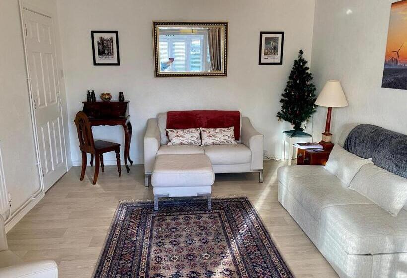 Апартаменты 1 Спальня, Fourwinds B&b