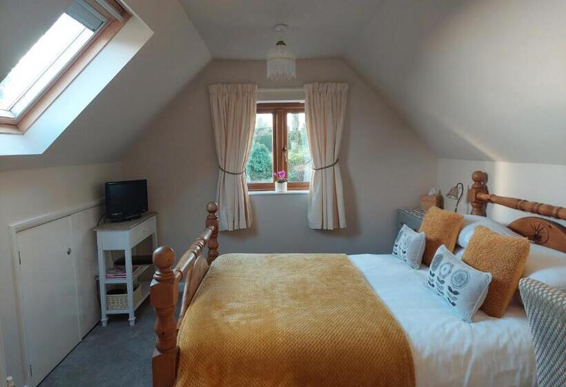 Номер Стандарт, Innisfree Cottage