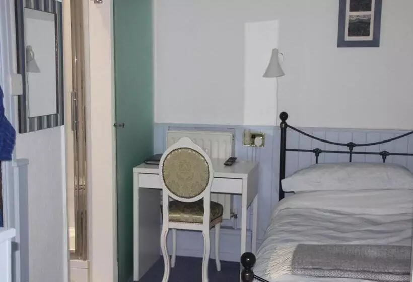 スタンダードシングルルーム, Church Villa B&b
