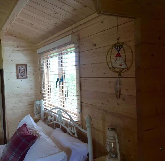 إستوديو قياسى مطلّ علي الحديقة, Fourwinds B&b