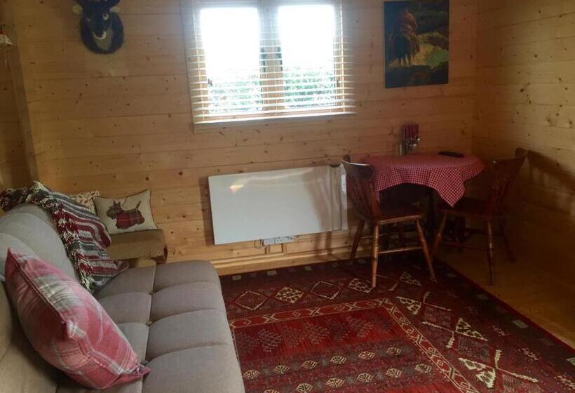 Студио Стандарт Вид на Сад, Fourwinds B&b
