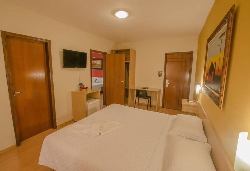 スタンダードルーム, Dom Thomaz