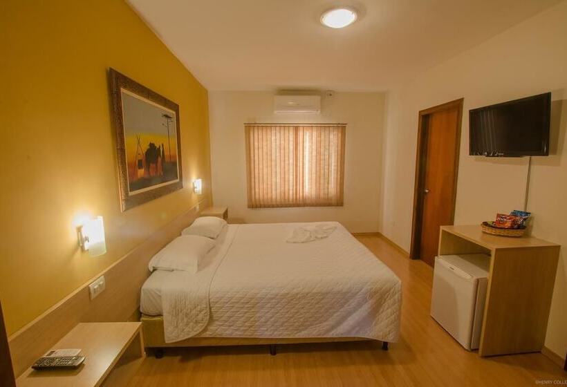 スタンダードルーム, Dom Thomaz