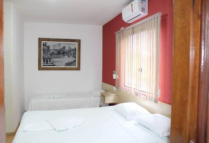 スタンダードトリプルルーム, Dom Thomaz