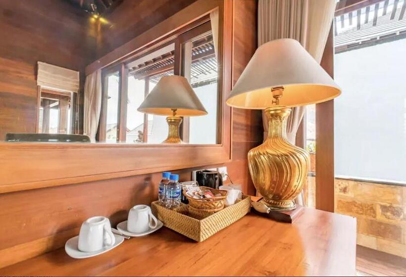 带阳台套房, Lebak Bali Residence