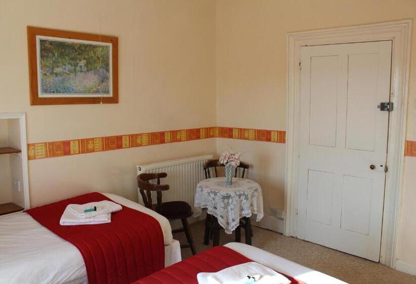 חדר סטנדרט, Middlegate