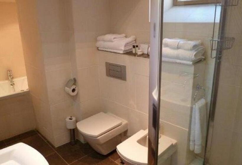 סוויטה, The Frenchgate Restaurant &