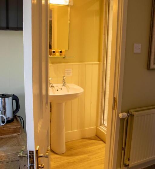 スタンダードルーム, The Green Dragon