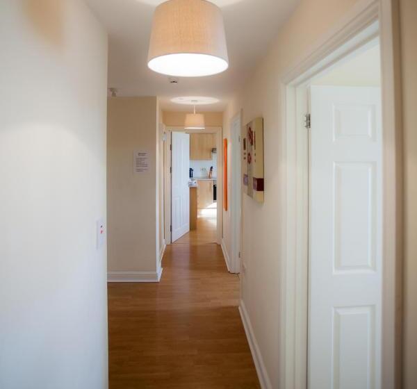 ３ベッドルームアパートメント, Albion House