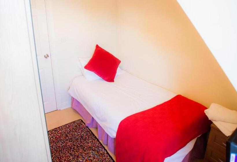 ３ベッドルームアパートメント, Albion House