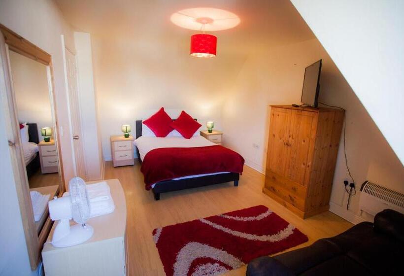 ３ベッドルームアパートメント, Albion House