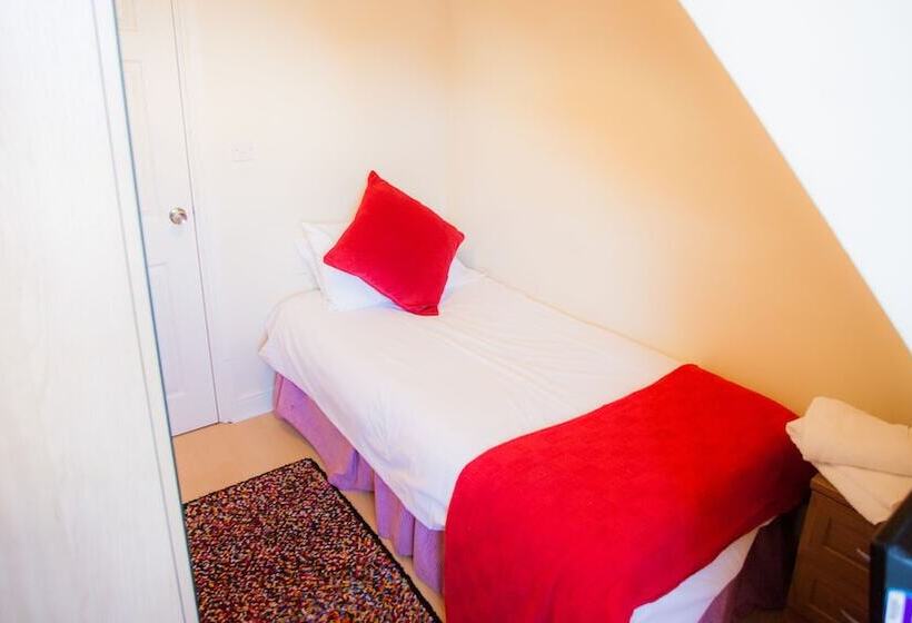 ３ベッドルームアパートメント, Albion House