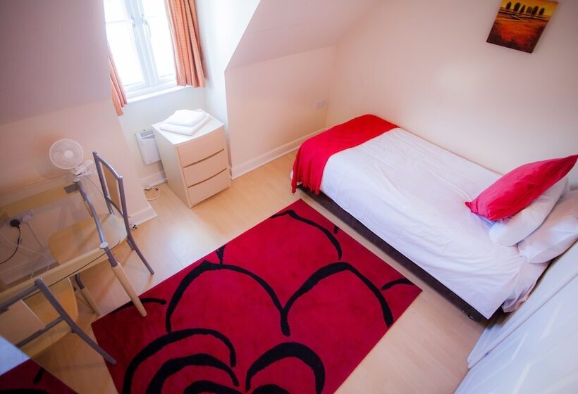 ３ベッドルームアパートメント, Albion House