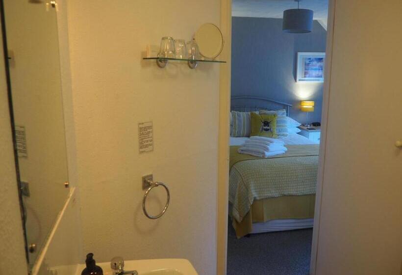 Трехместный Номер Классика, South View Guest House