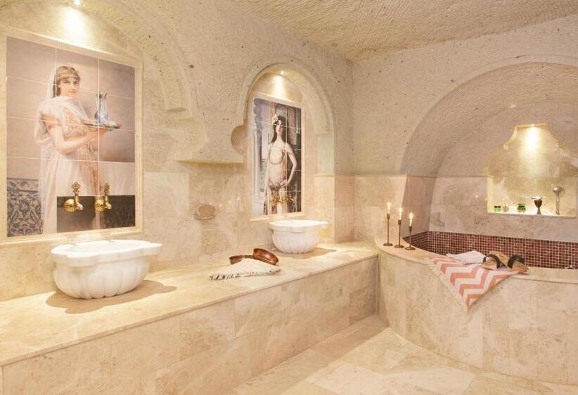 Люкс с Бассейном, House 1938 Special Cave