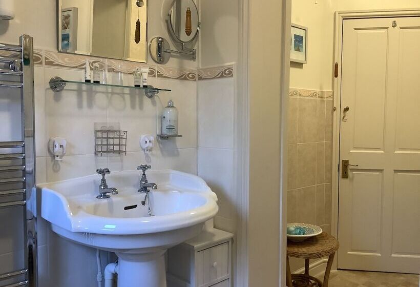 חדר סטנדרט, Eden S Rest Bed And Breakfast