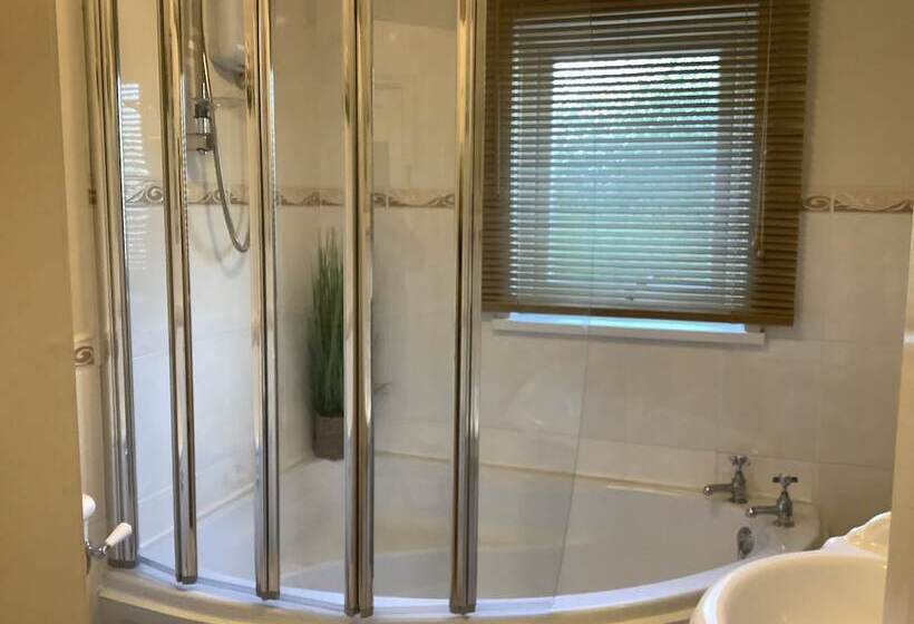 חדר סטנדרט, Eden S Rest Bed And Breakfast