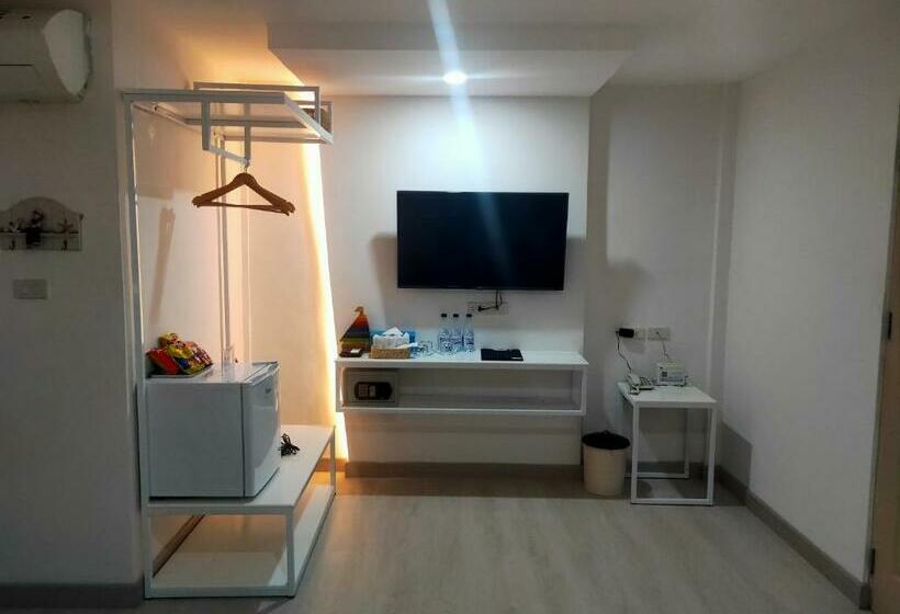 غرفة قياسية ثلاثية, Bed By Boat @nonthaburi Pier