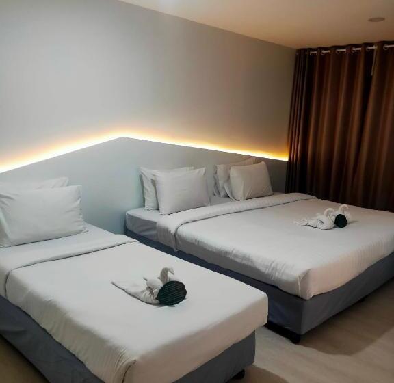 标准三人间, Bed By Boat @nonthaburi Pier