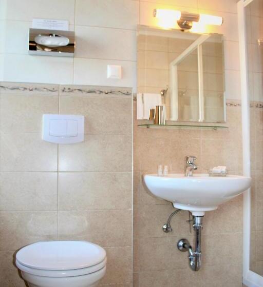 Номер Стандарт, Alex