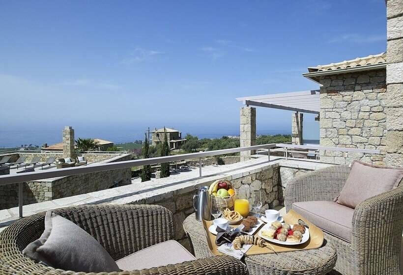 スイート, Anaxo Resort