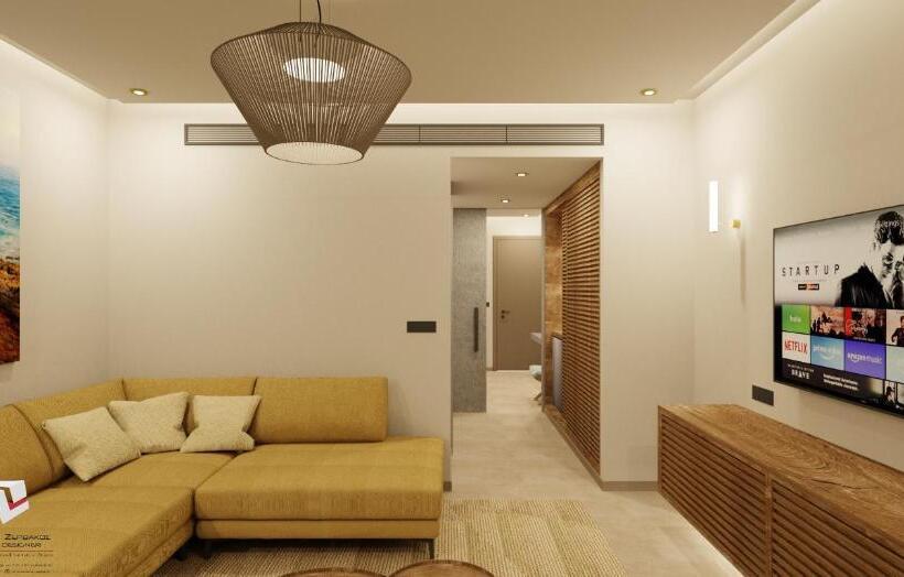 エクゼクティブスイート, Anaxo Resort