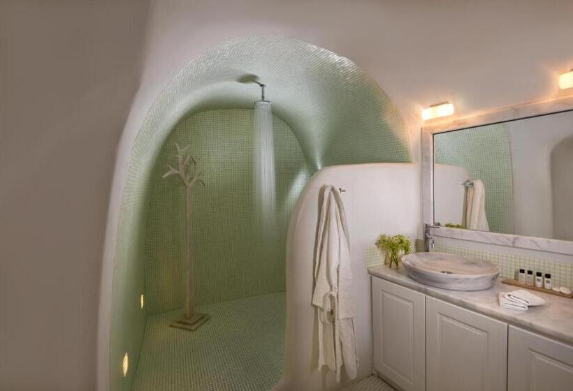 Habitación Estándar, Galini