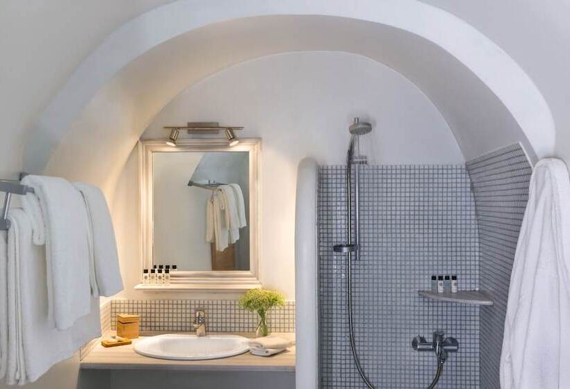Habitación Estándar, Galini
