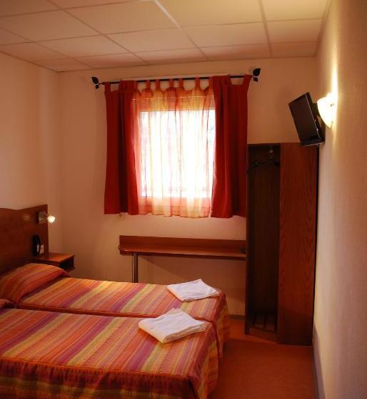 Номер Стандарт, Hôtel De L'orb