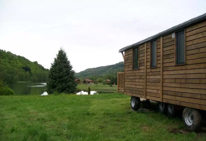 スタンダードルーム, Lac Des Graves