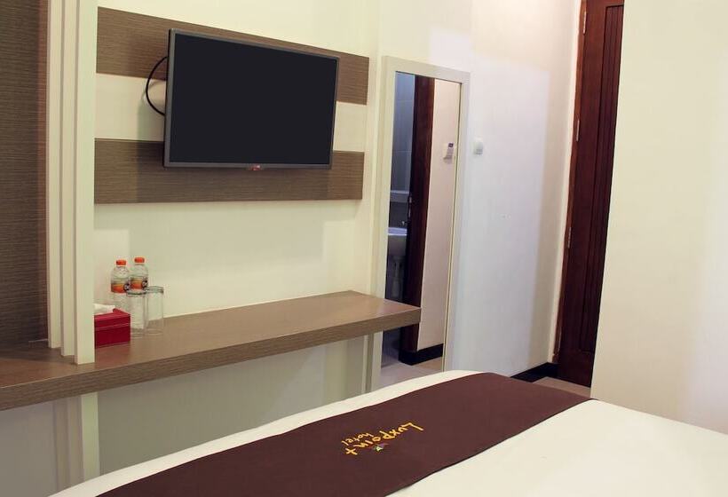 Standard Værelse, Luxpoint Hotel Surabaya