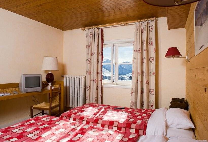 Номер Стандарт, Madame Vacances Hôtel Le Christina