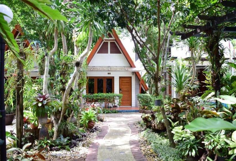 Бунгало Стандарт Вид на Сад, Phuket Meet Holiday Hotel Rawai 普吉岛相遇花园度假酒店 拉威店