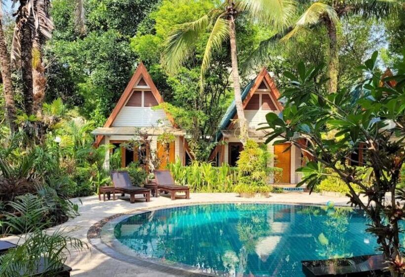 Kertre Néző Standard Bungalow, Phuket Meet Holiday Hotel Rawai 普吉岛相遇花园度假酒店 拉威店