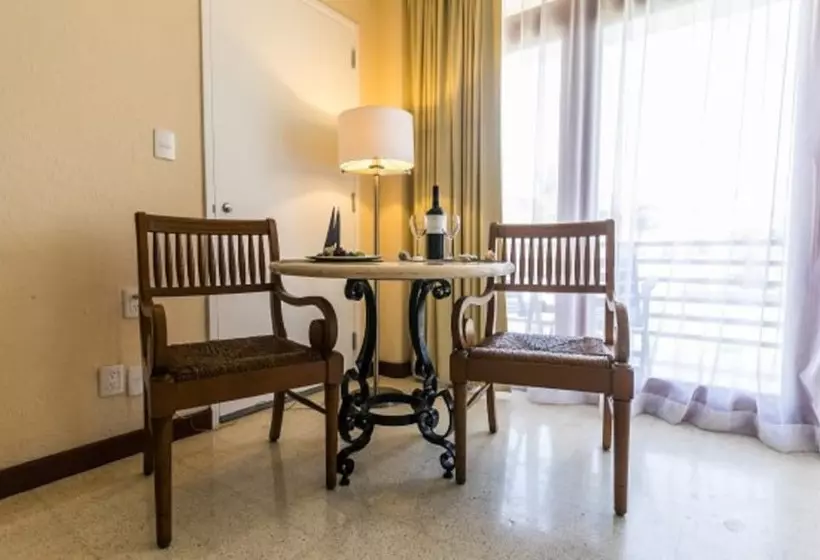 オーシャンビュースーペリアールーム, Pierre Mundo Imperial Riviera Diamante Acapulco