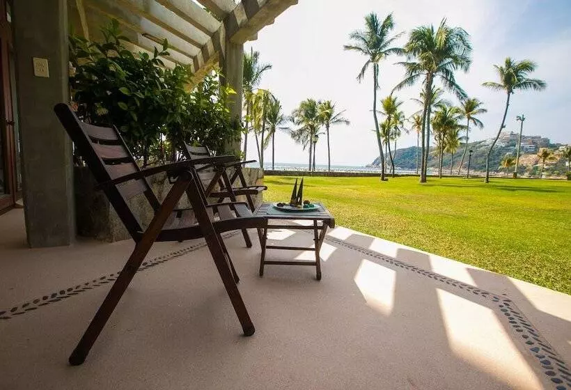 オーシャンビュースーペリアールーム, Pierre Mundo Imperial Riviera Diamante Acapulco